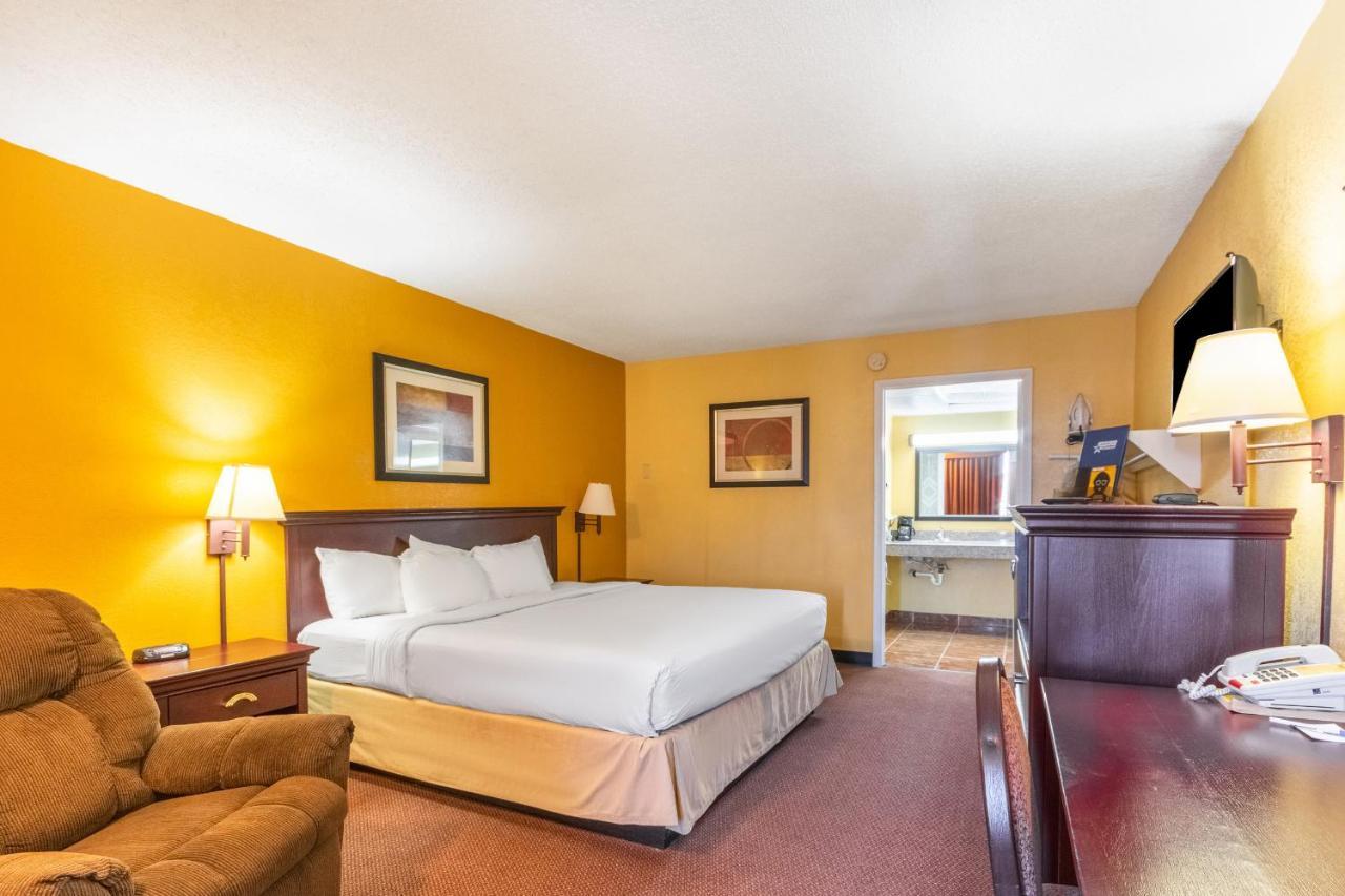 Americas Best Value Inn Of Elk City Exterior foto
